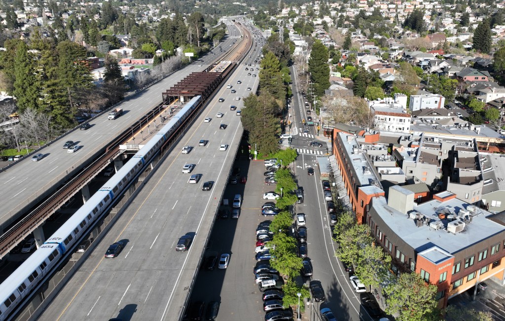 알파벳 Wing, 실리콘밸리에 드론 배달 진출 — 2027년까지 4,000만 미국인 서비스