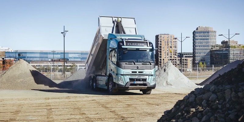 Volvo, 전기 트럭 700km 주행거리 달성 — 디젤 대체 본격화