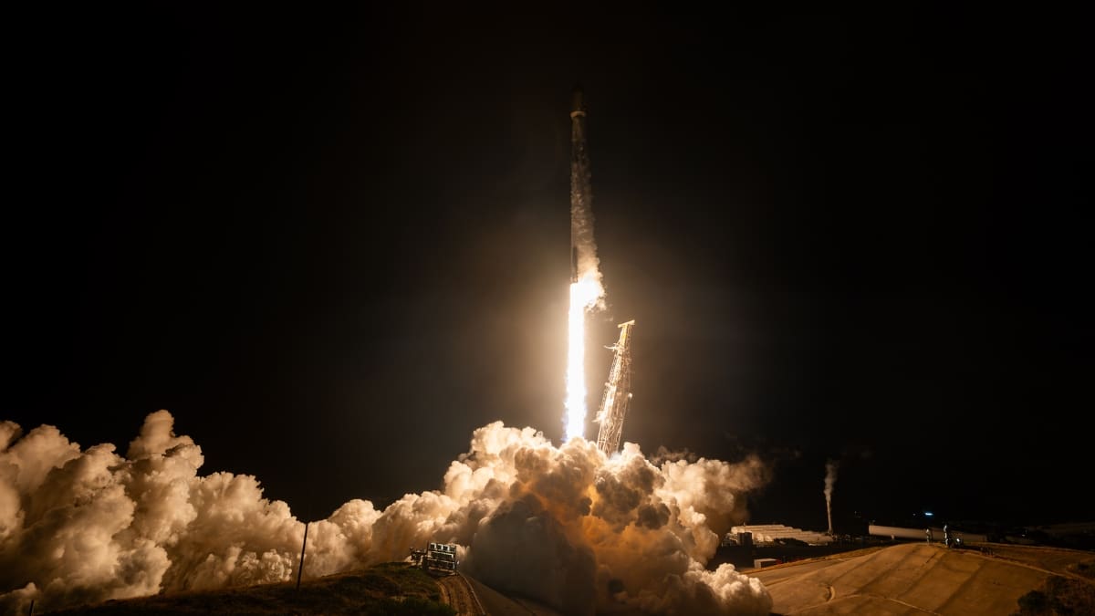 SpaceX, Starlink 25기 발사... 부스터 21번째 비행