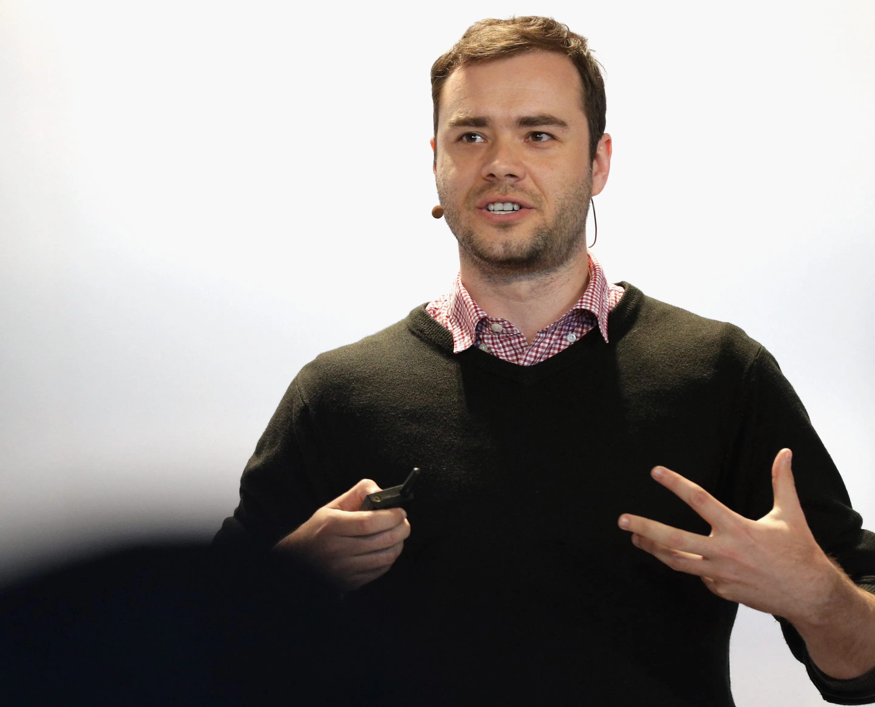 카파시 "AI 에이전트가 2일간 700번 실험" — Autoresearch 오픈소스 공개