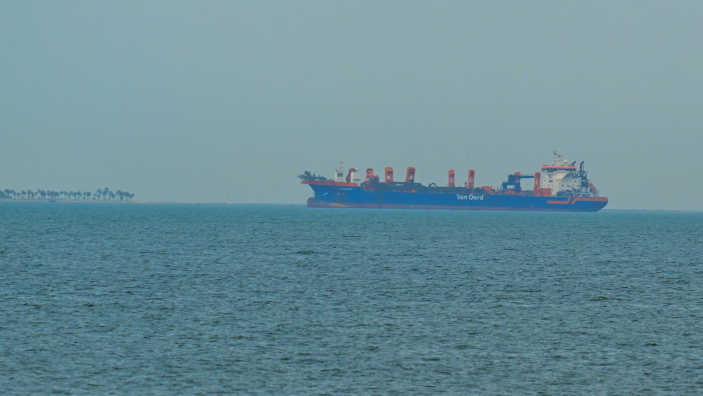 트럼프, 이란 에너지 시설 폭격 유예 10일 연장 — 4월 6일까지, 브렌트유 108달러 반등